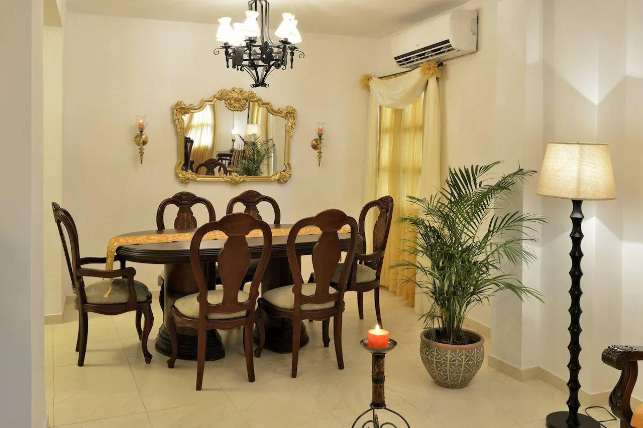 Hotel Dorado Plaza Calle Del Arsenal Cartagena Exterior photo