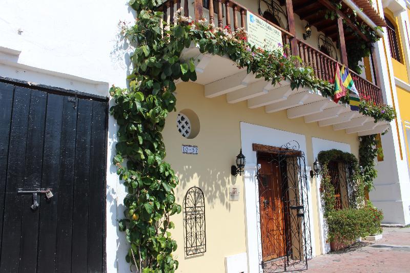 Hotel Dorado Plaza Calle Del Arsenal Cartagena Exterior photo